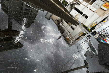 雨上がりの海と空