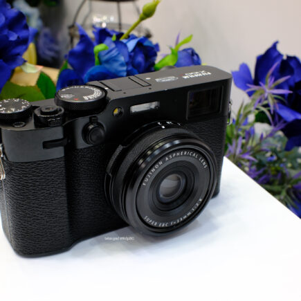 X100VI ブラックモデル　シーピープラスで触らせてもらえるデモ機　これで私のX100VIを撮影させてらもいました