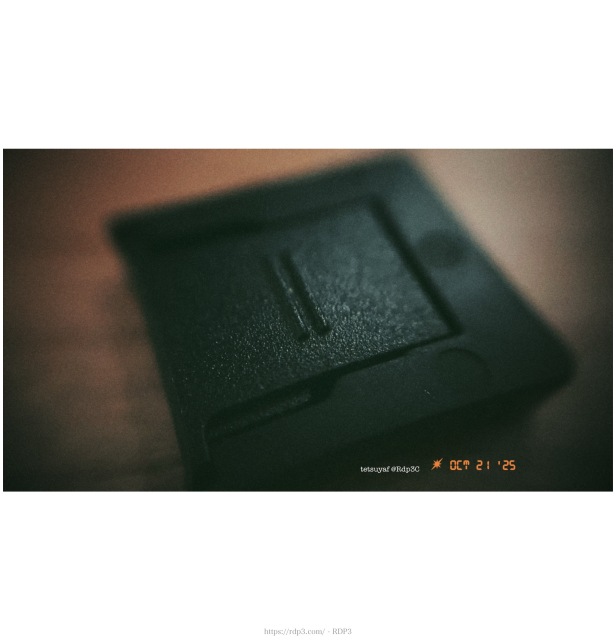 フィルム写真風味「アクセサリシューのふた」